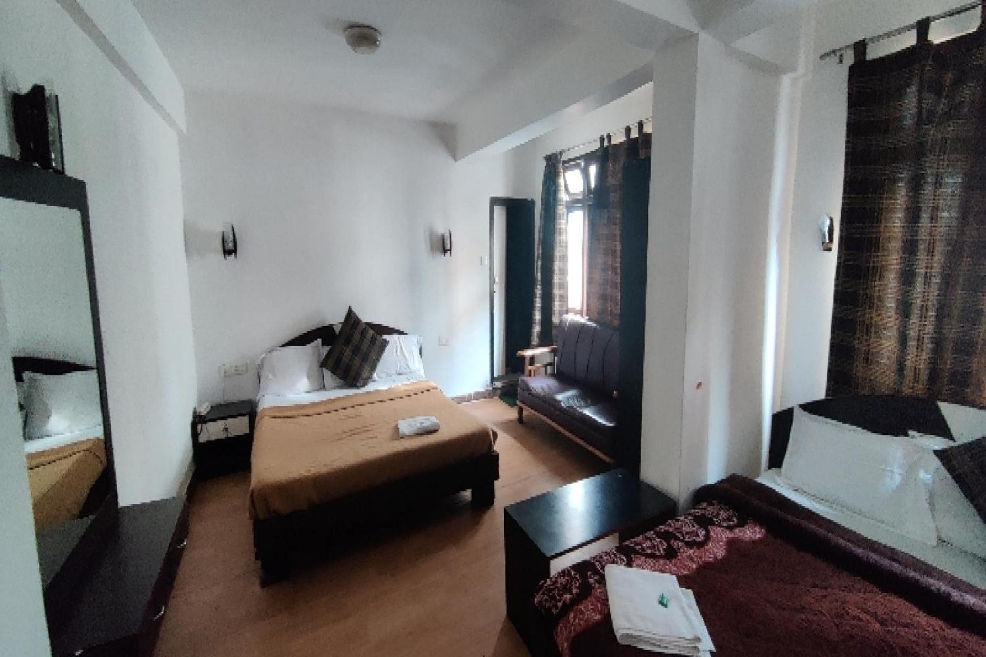 Capital O 8272 Hotel Pratigya Residency Gangtok Exterior photo